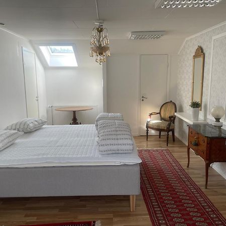 Gisebo Vingard Bed & Breakfast Huskvarna Luaran gambar